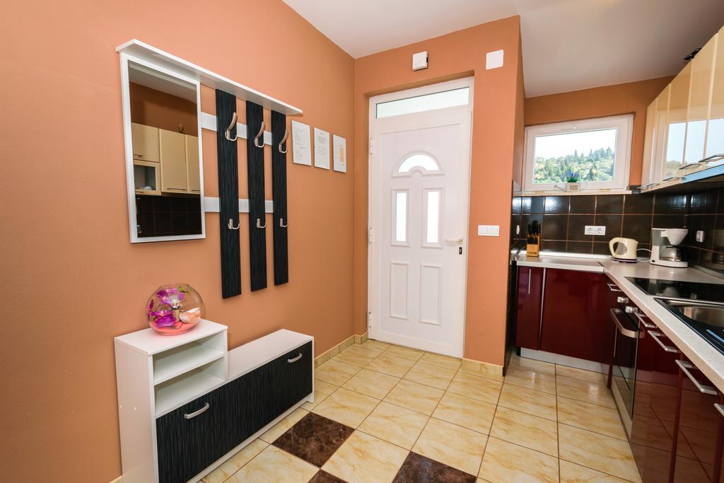 Apartments Galeb บลัตเซ ภายนอก รูปภาพ