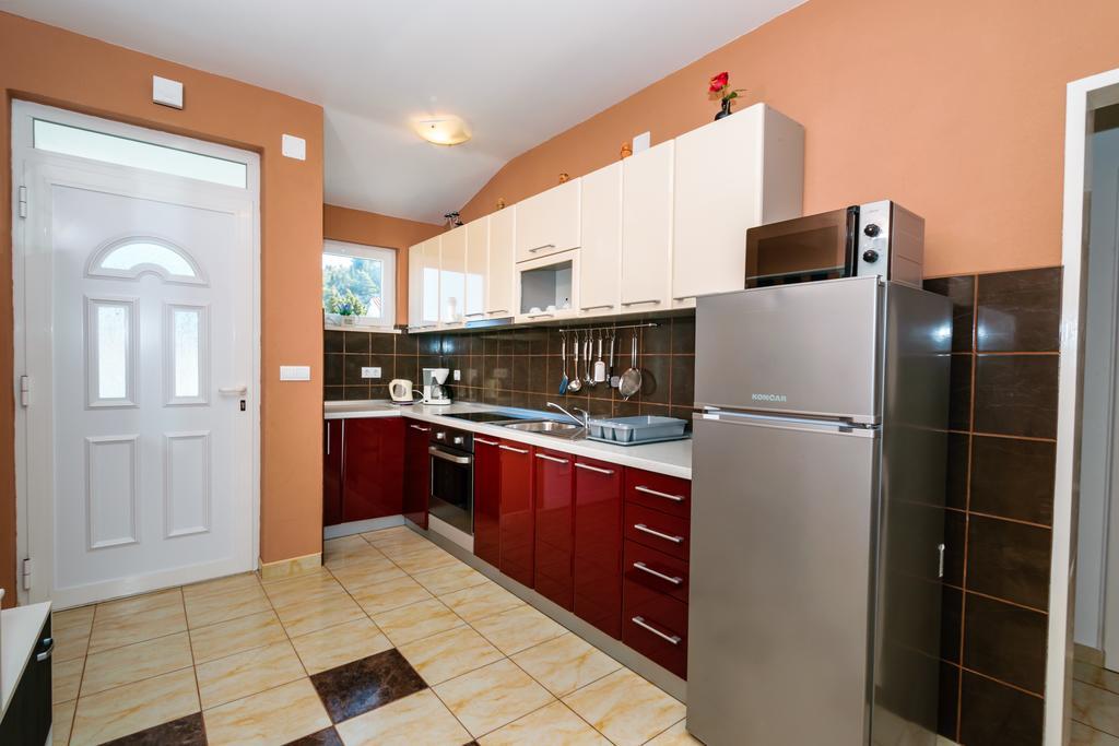Apartments Galeb บลัตเซ ภายนอก รูปภาพ